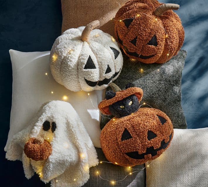 Gus the Ghost with Pumpkin Pillow thumbnail 3