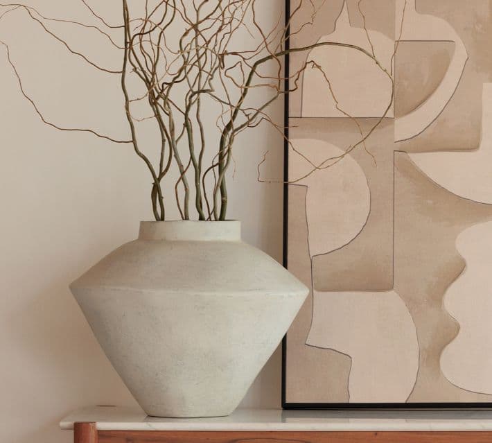 Nana White Vase - Image 1