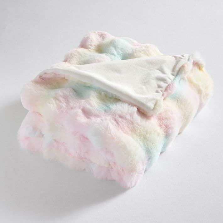 Marshmallow Cozy Throw thumbnail 3