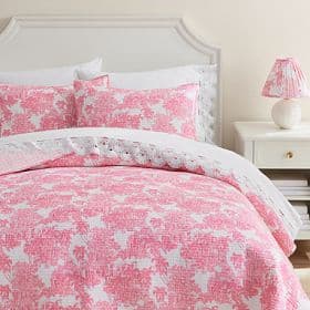 Lilly Pulitzer Toile Quilt - Image 1