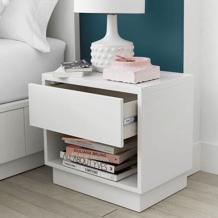 Bowen Nightstand (21") thumbnail 9