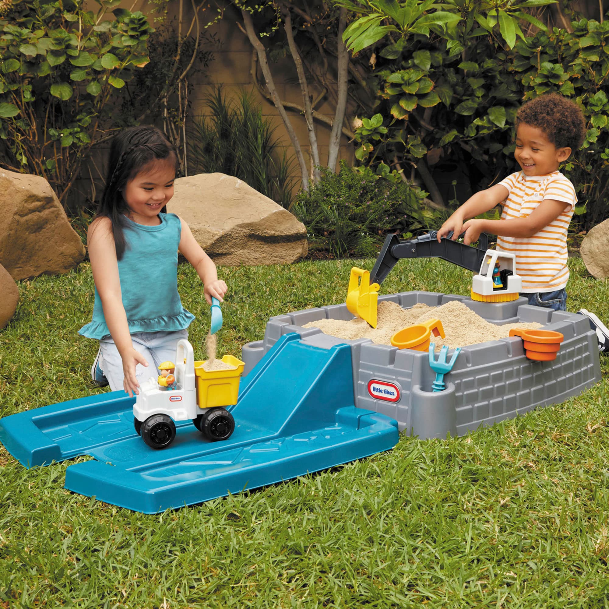 Little Tikes Excavator Sandbox