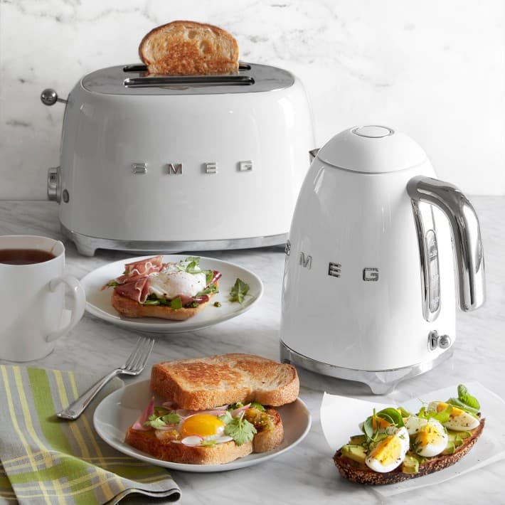 SMEG Electric Kettle thumbnail 5