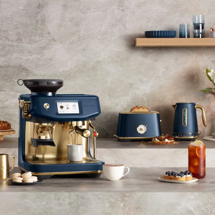 Breville Toast Select™ Luxe 2-Slice Toaster Brass Collection thumbnail 9