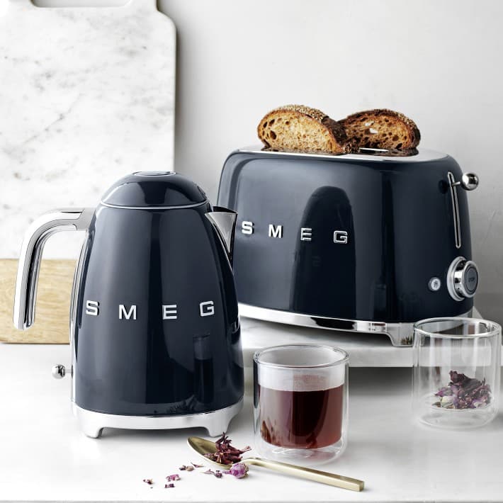 SMEG Electric Kettle thumbnail 6