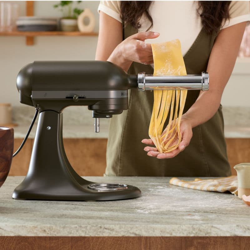KitchenAid ® Artisan® Design Series Evergreen 5-Quart Tilt-Head Stand Mixer thumbnail 9
