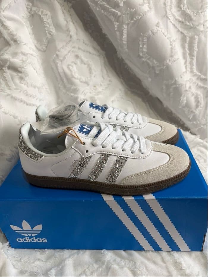 Adidas samba à paillettes  - Image 1