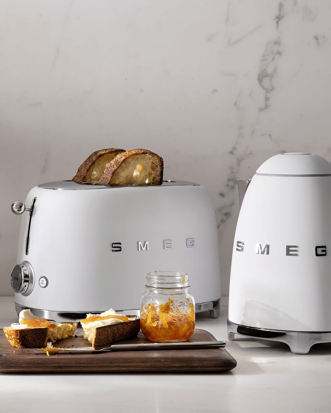 SMEG Matte White Electric Kettle thumbnail 15