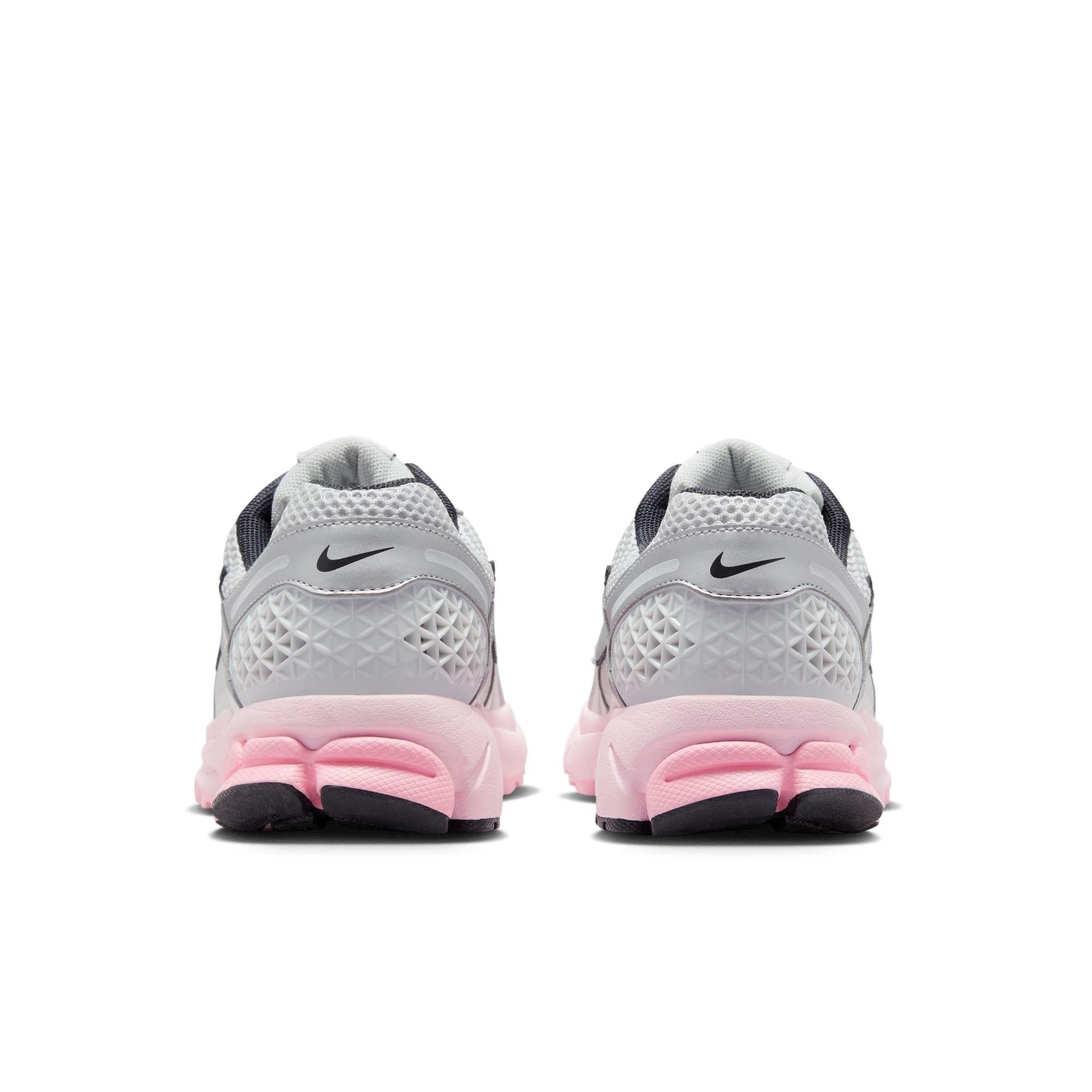 Nike Zoom Vomero 5 "Photon Dust/Metallic Silver/Pink Foam" Women's Shoe thumbnail 7