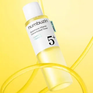 No.5 Vitamin Boosting Essential Toner - Image 1