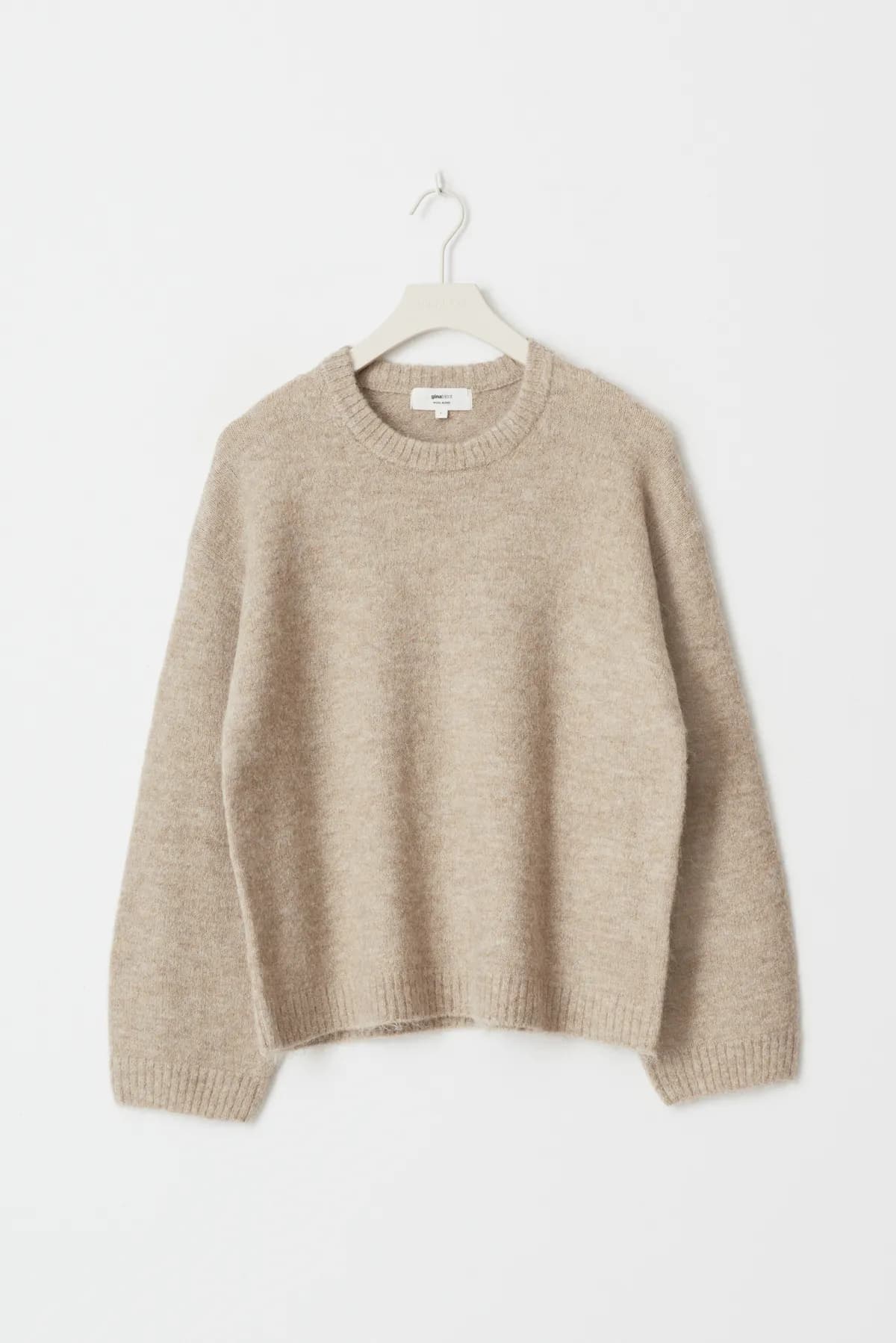 Crew neck knitted sweater thumbnail 4