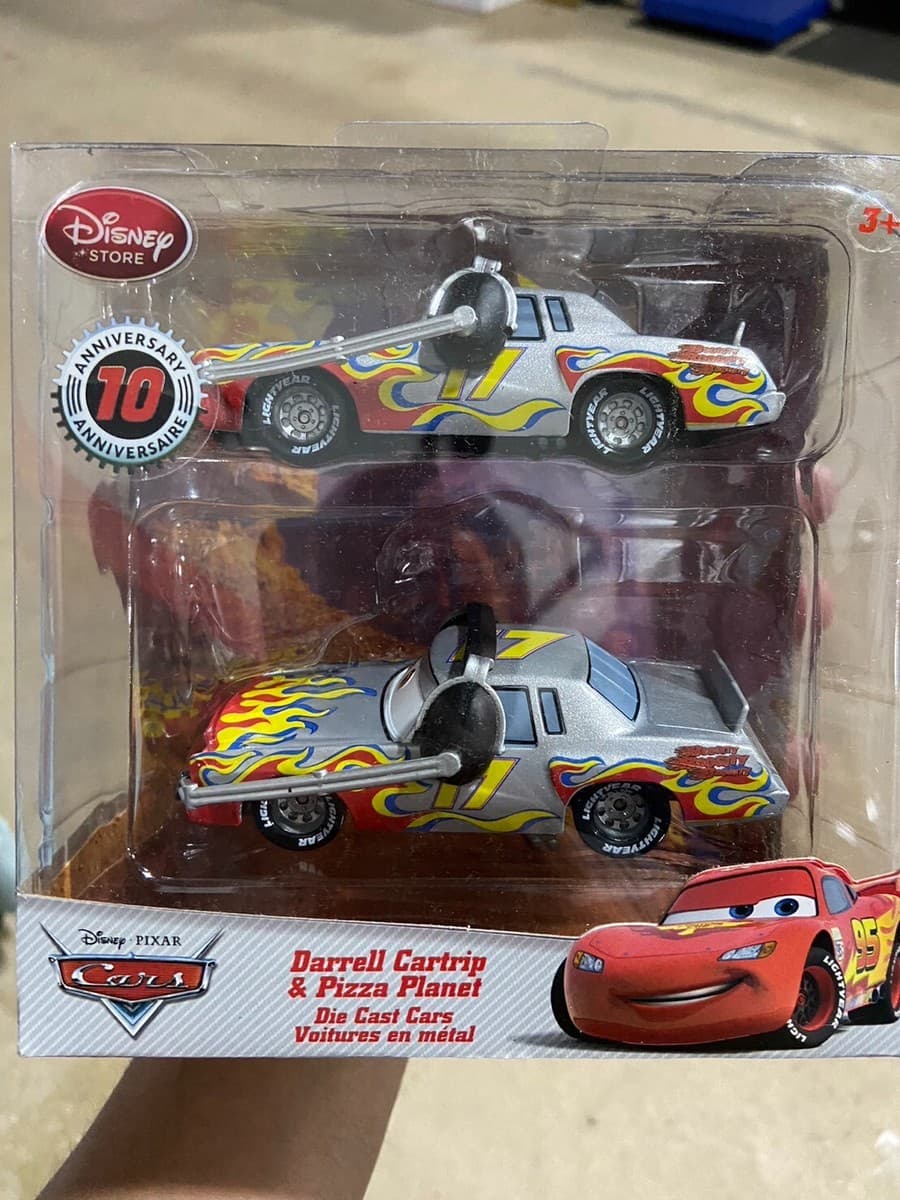 Disney Pixar Cars  Disney Store Exclusive Chaser Series