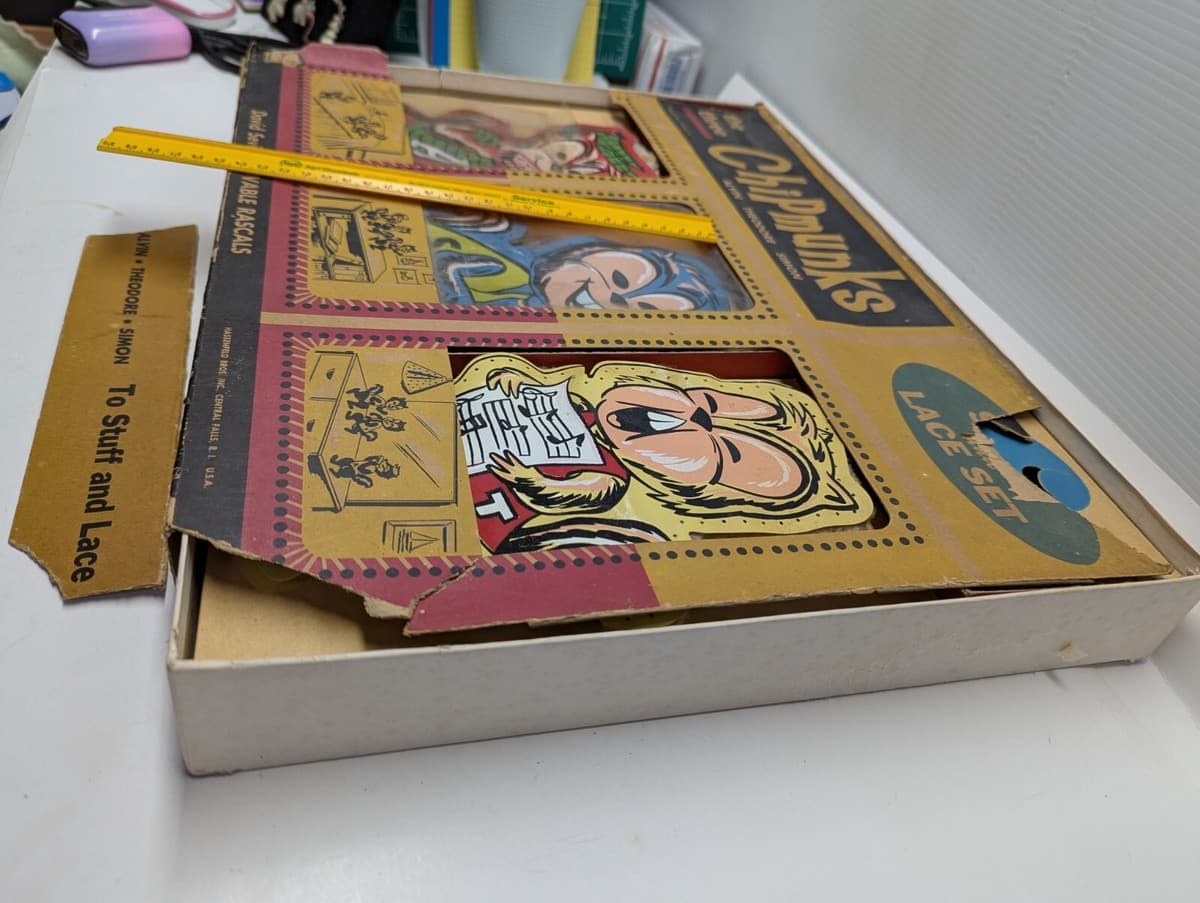 The Three CHIPMUNKS Stuff And Lace Set Alvin Theodore Simon Box Vintage thumbnail 2