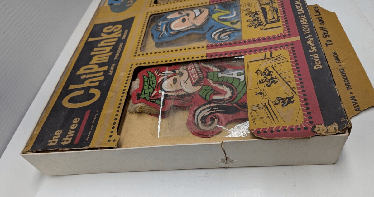 The Three CHIPMUNKS Stuff And Lace Set Alvin Theodore Simon Box Vintage thumbnail 3