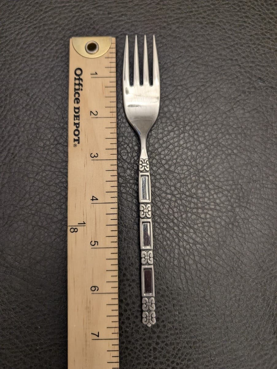 Oneida Community Madrid Flatware Stainless No Black Accent Serving 43 Pc thumbnail 4