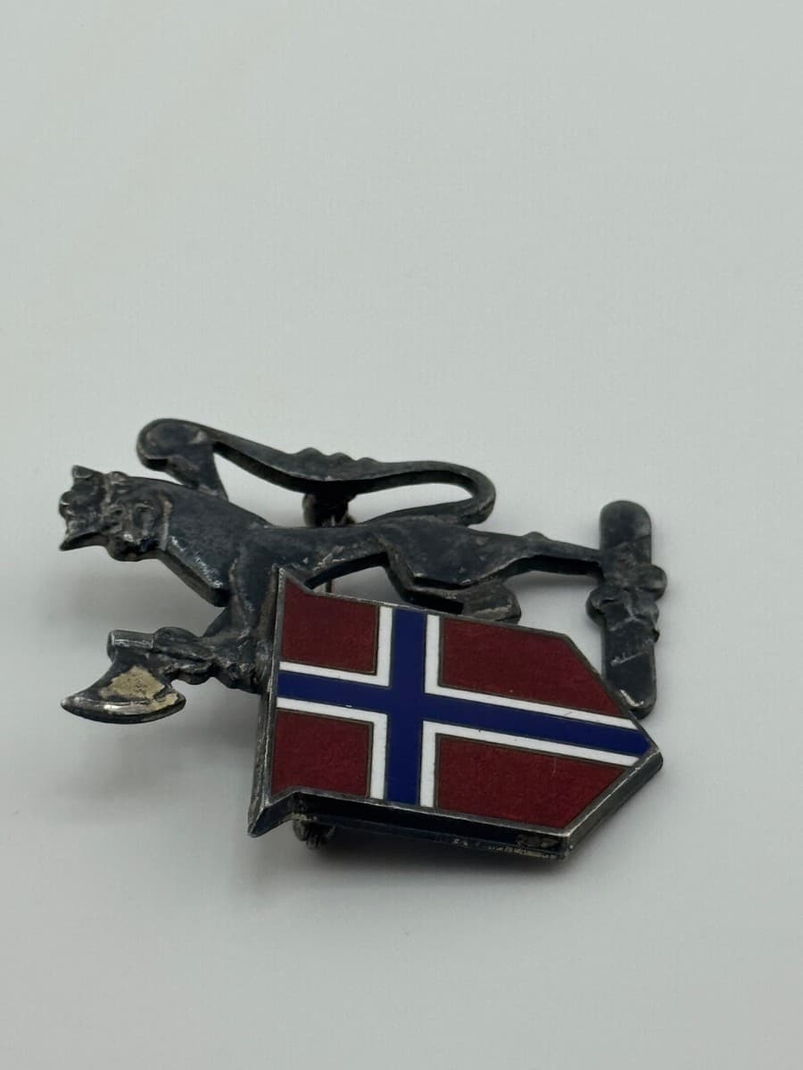Vintage Sterling Silver Enamel Flag Norway Lion Coat Of Arms Brooch thumbnail 5