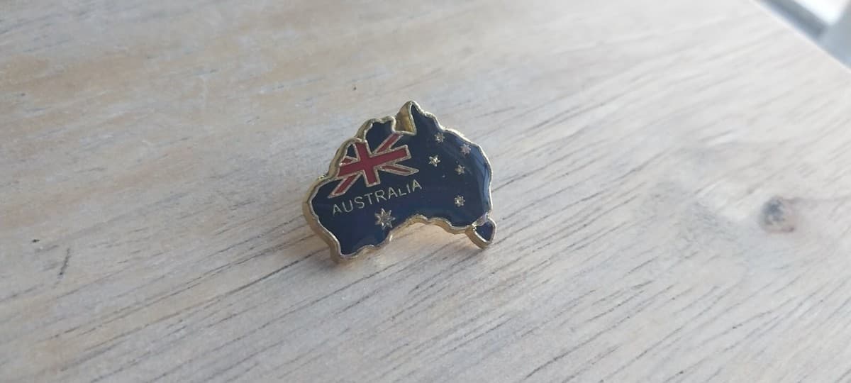 Australia Country Outline with Flag Pin Travel Tourism Souvenir Vacation thumbnail 2