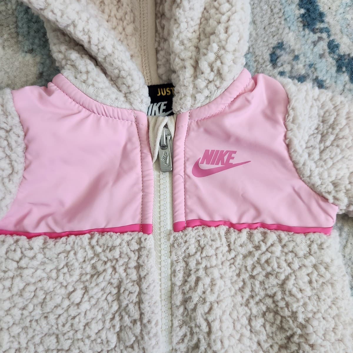 Nike Baby Girl 3 Months Sherpa Fleece Hooded Coverall Zip-up One Piece Pale Pink thumbnail 2
