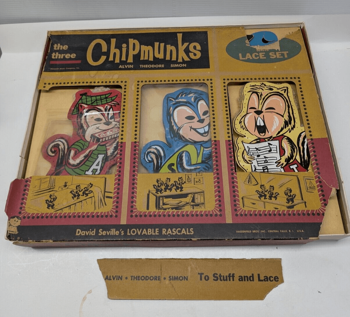 The Three CHIPMUNKS Stuff And Lace Set Alvin Theodore Simon Box Vintage - Image 1