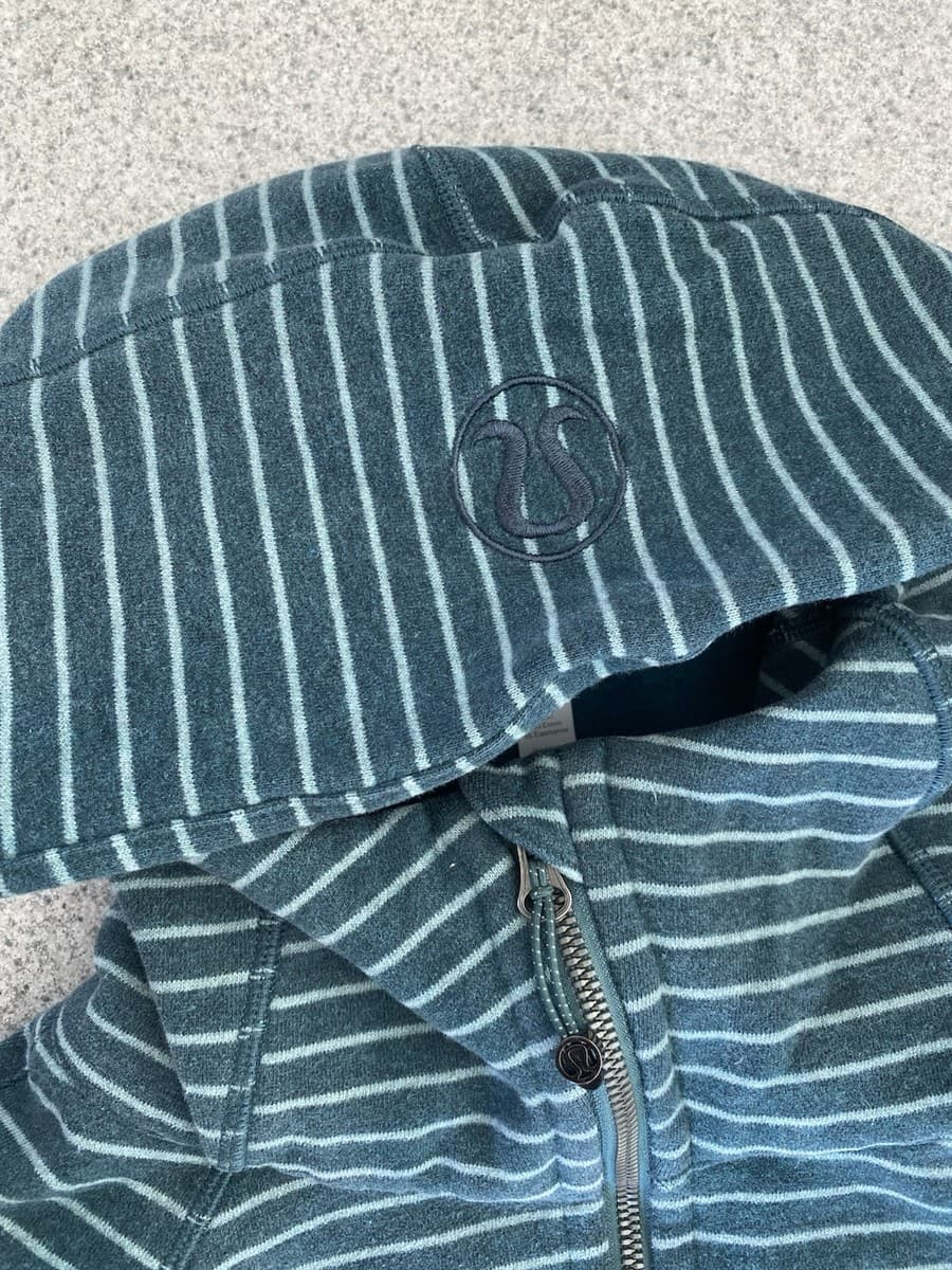Lululemon Teal Green Striped Scuba Hoodie, Size Small (4) Rare Color and Print! thumbnail 4