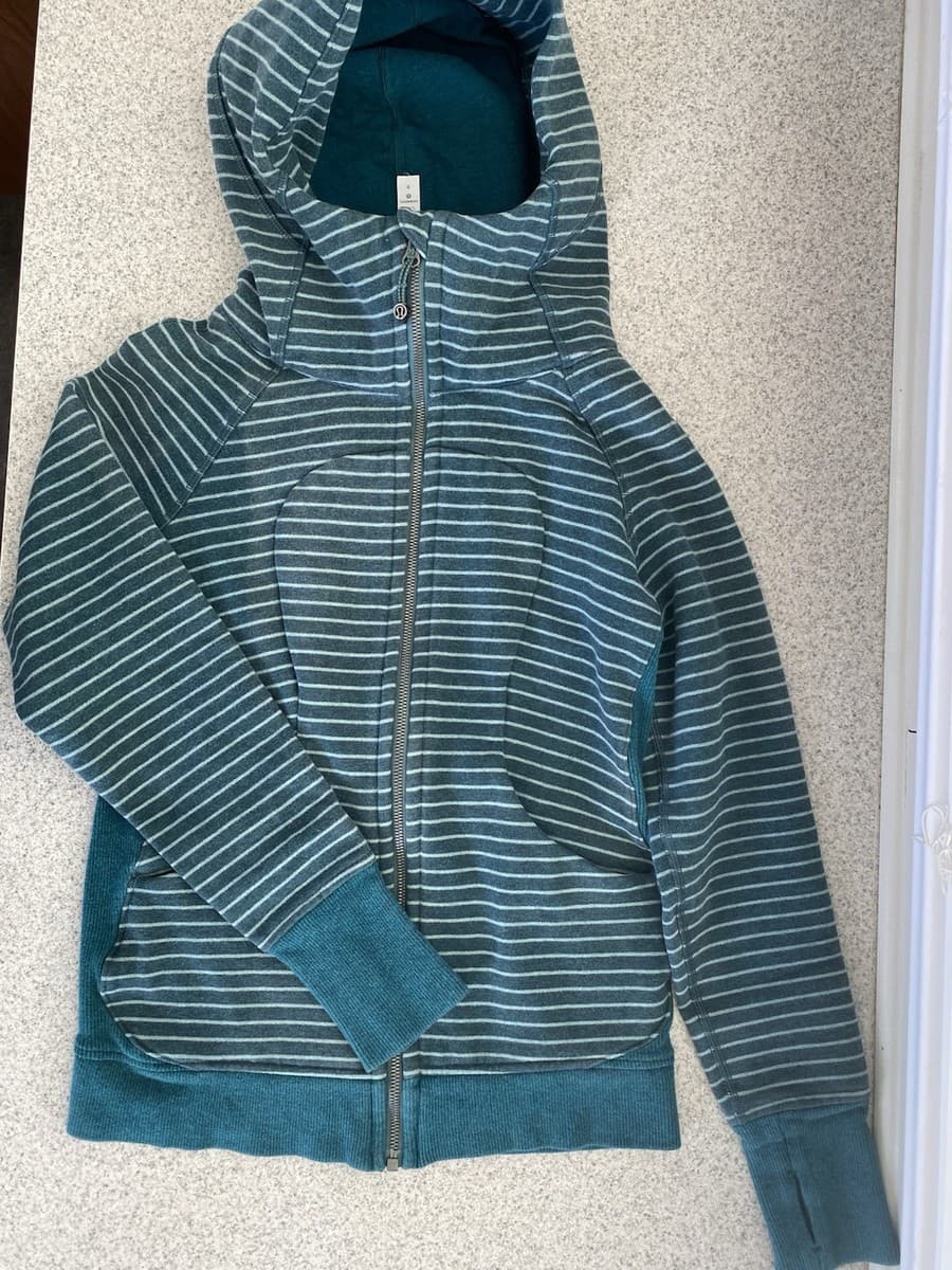 Lululemon Teal Green Striped Scuba Hoodie, Size Small (4) Rare Color and Print! - Image 1