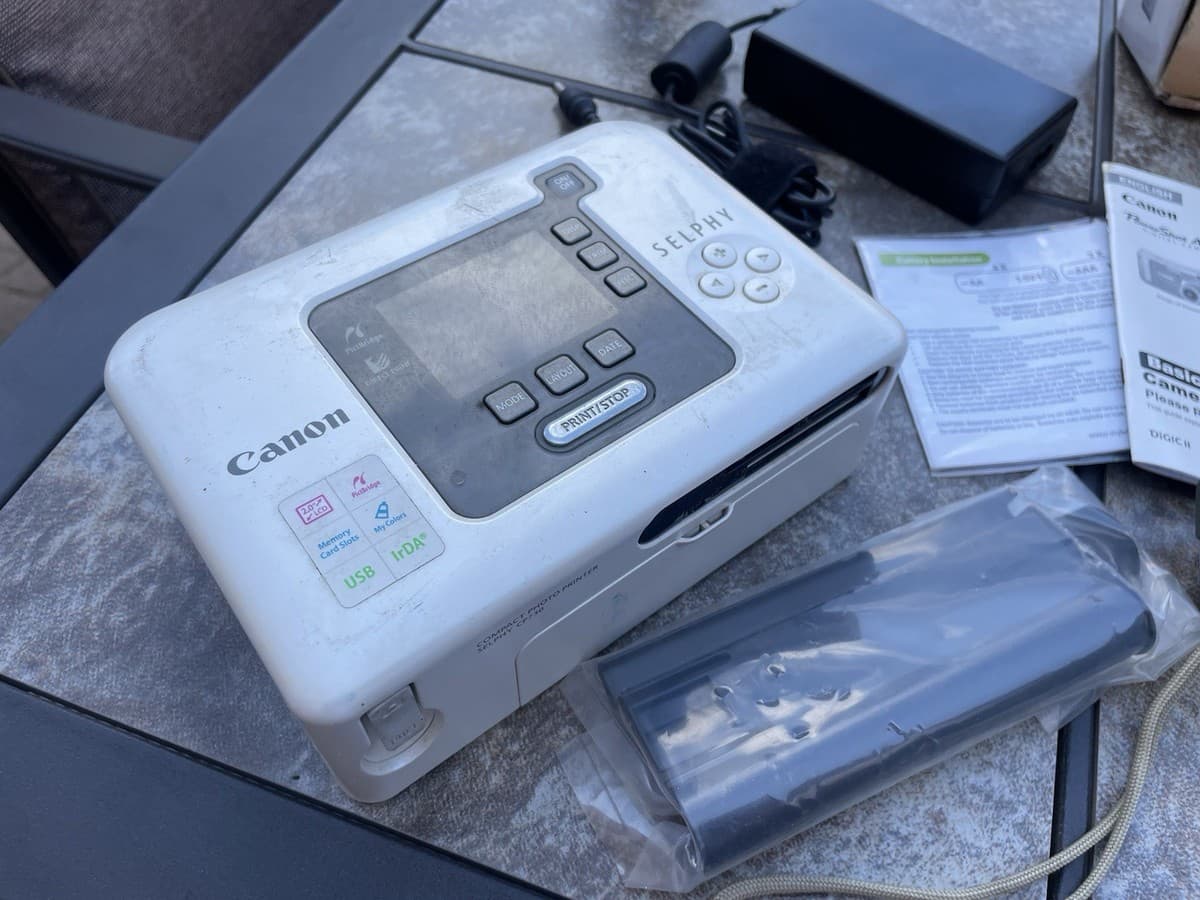 CANON POWERSHOT A460 CAMERA WITH BOX, DOCUMENTS ETC + SELPHY BOX thumbnail 5