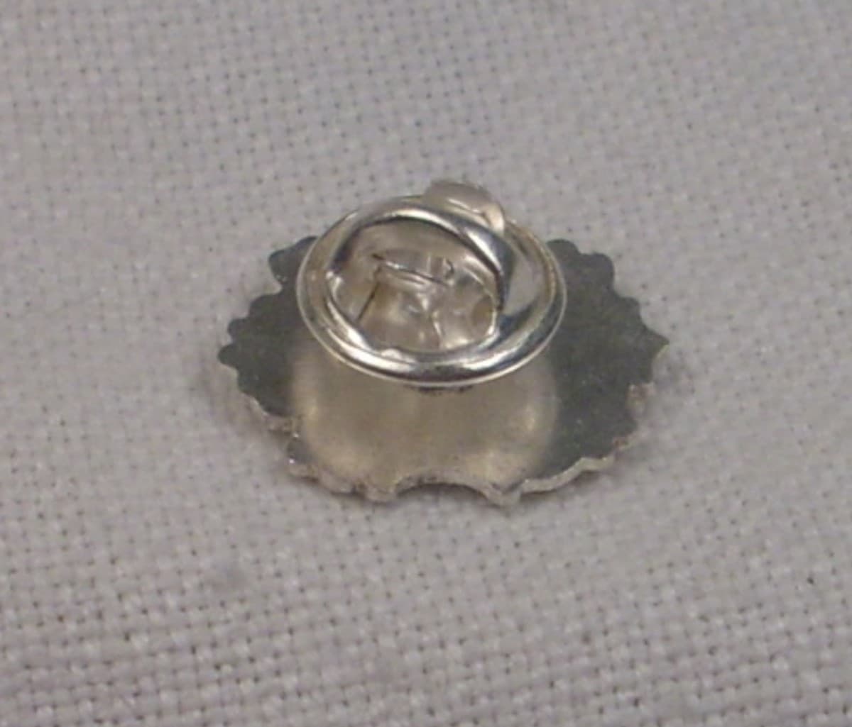 Vintage REU Silver Plated/Enamel Germany Flag Shield  Pin - New thumbnail 2