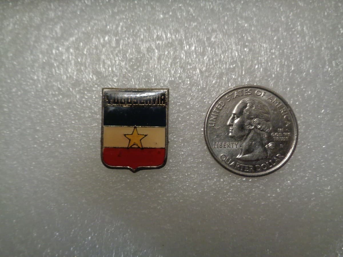 Vintage Yugoslavia flag enamel pin  thumbnail 2