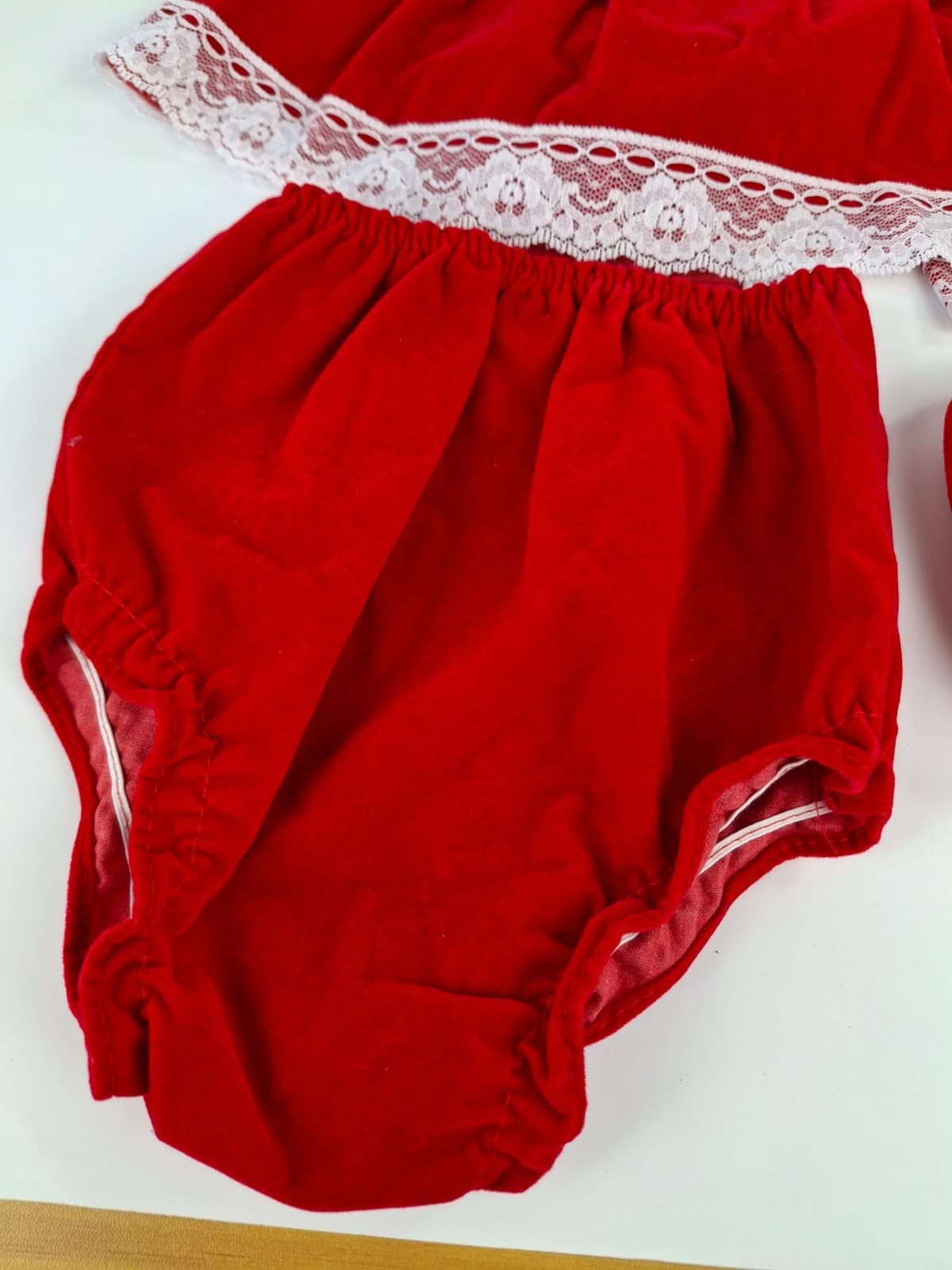 Vintage 1980s Baby Girl’s Red Velvet Lace Dress Set with Shoes 6-9 mos thumbnail 3