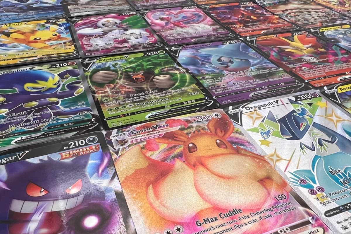 Pokémon TCG 150 Card Lot 2 Ultra Rares, 35 Holos, 5 Rares, 110 C/UC! thumbnail 2