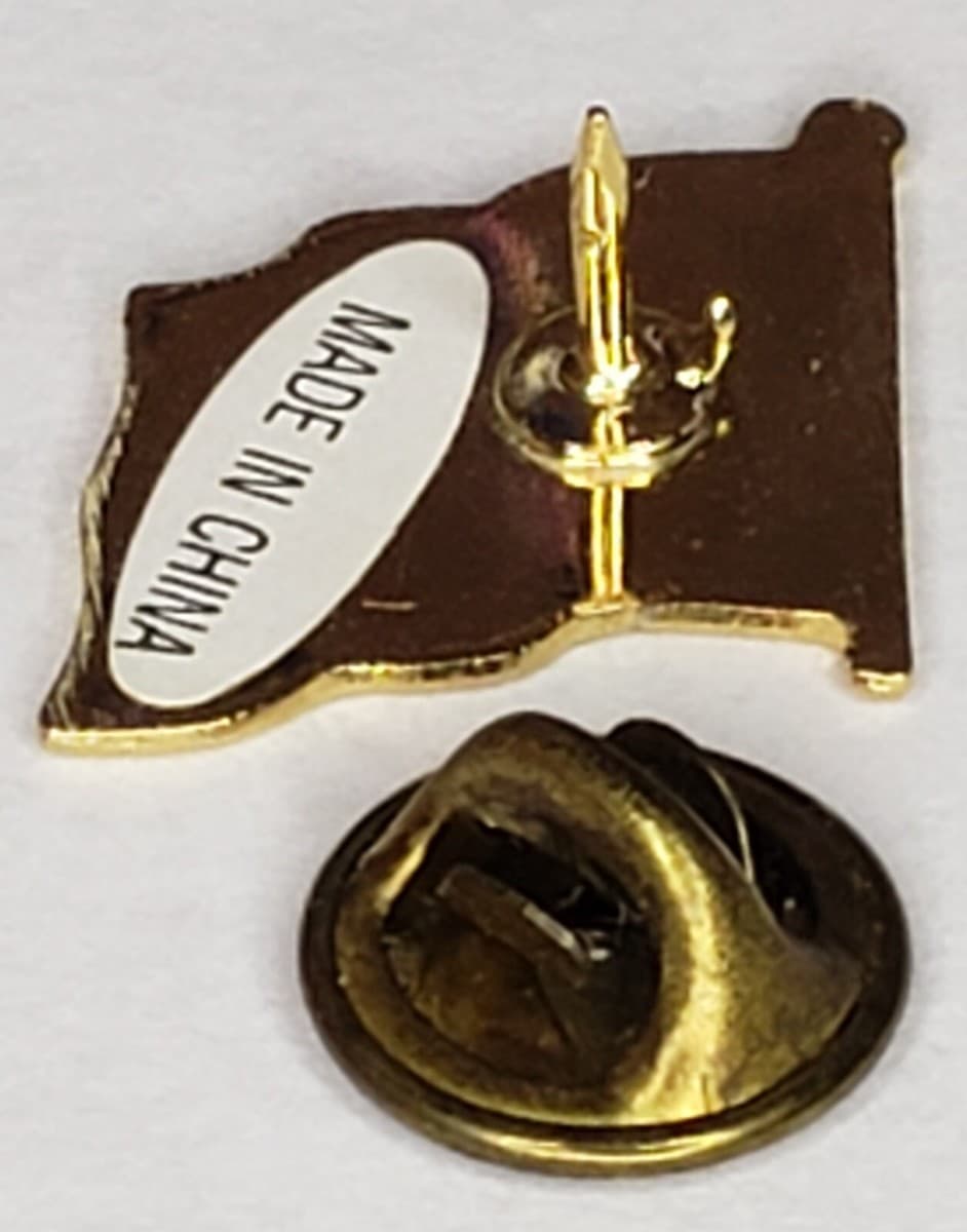 Sudan, Republic of the Sudan / Jumūrīyyat as-Sūdān Flag Lapel / Hat Pin NEW thumbnail 2