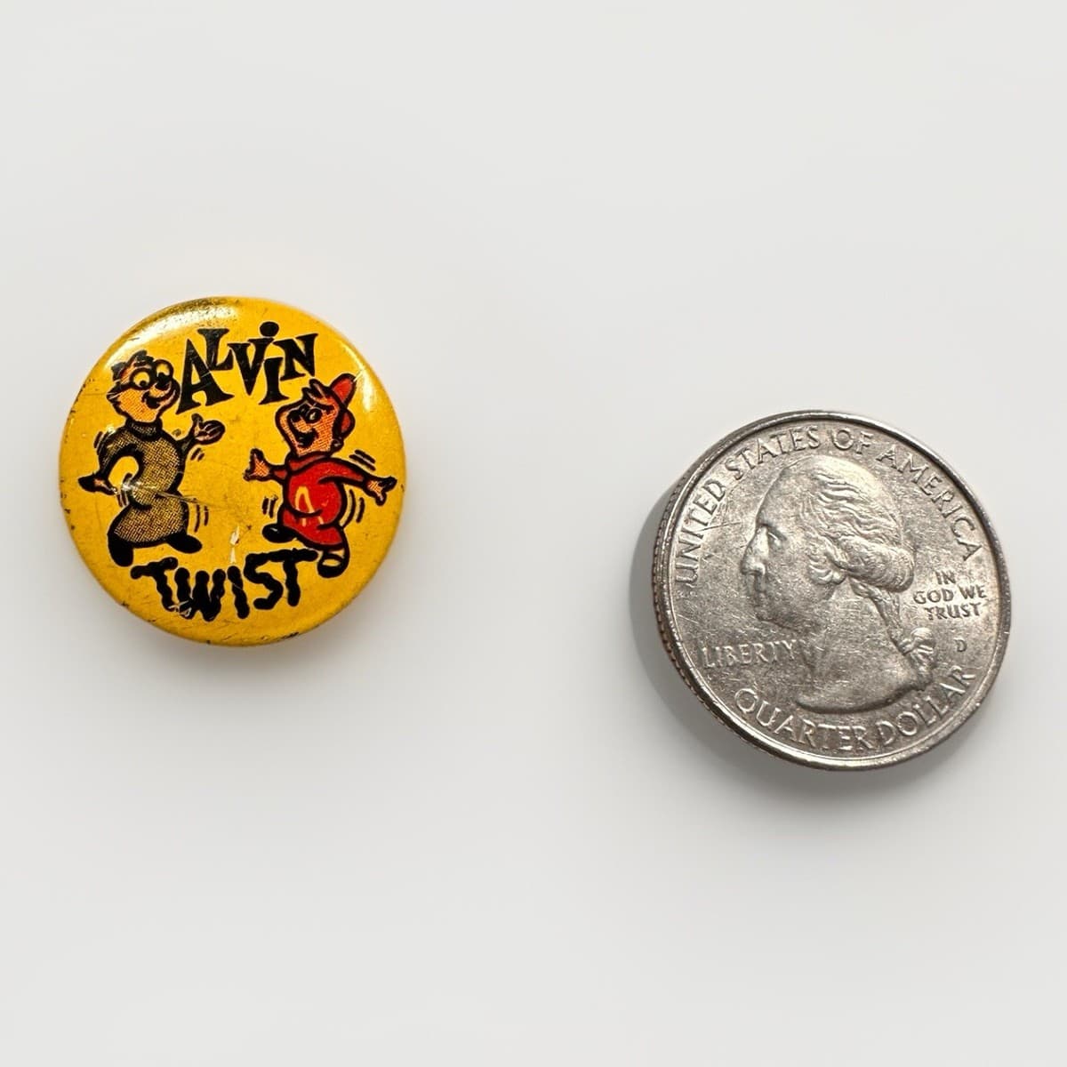 Vintage 1962 Alvin And The Chipmunks “Alvin Twist” Button Pin  thumbnail 2