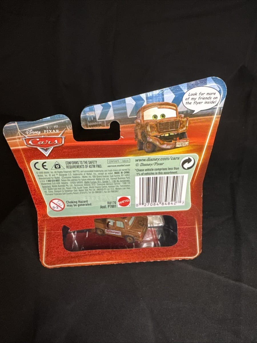 Mattel Disney Pixar Cars Lenticular Eyes Fred with Fallen Bumper No. 121 Chase thumbnail 2