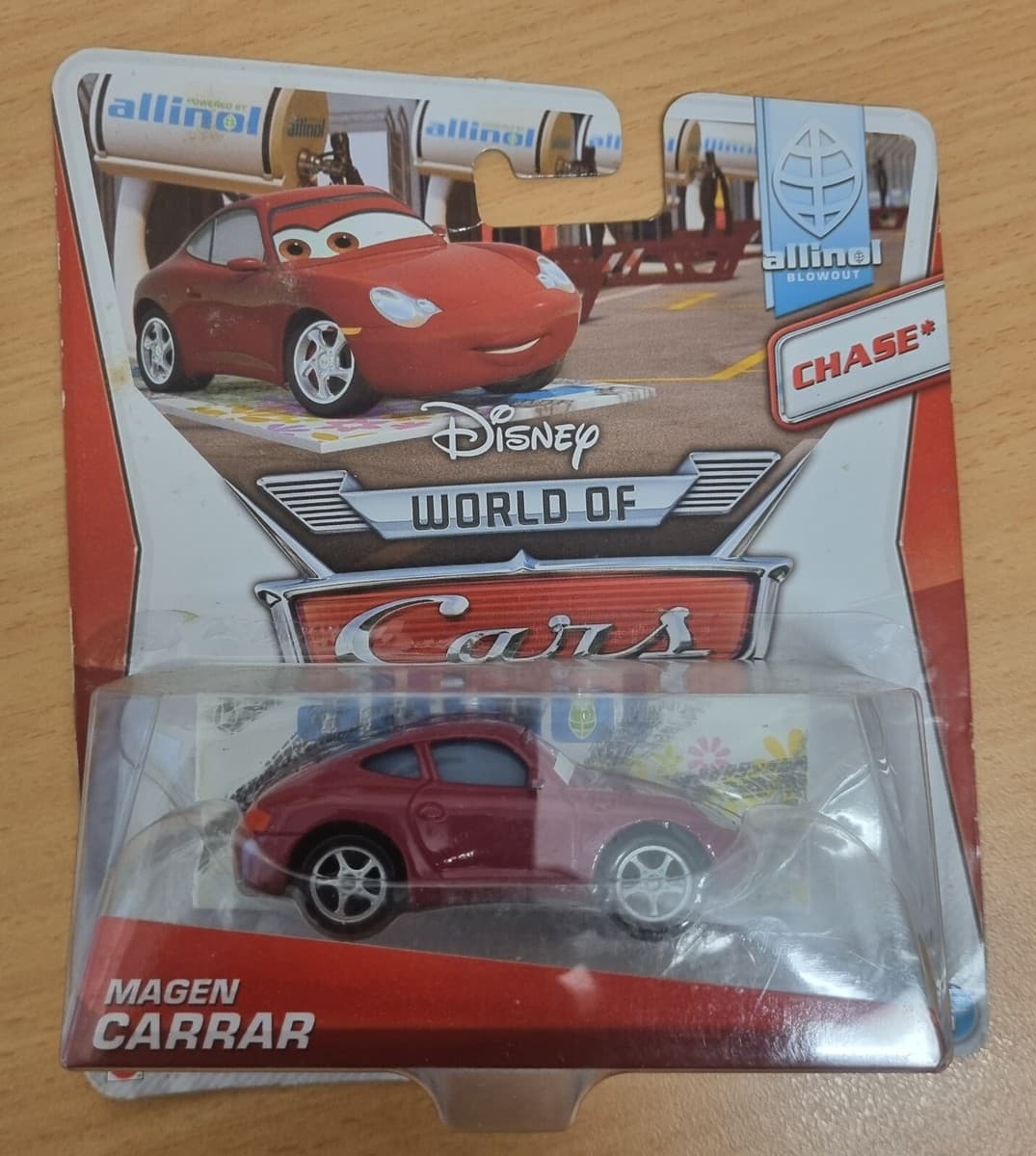 Disney Pixar Cars - MAGEN CARRAR *CHASE* - #2/9 ALLINOL - WOC 2014 SERIES