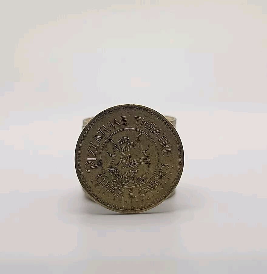 Chuck E. Cheese 1981 Pizza Time Theatre Coin Arcade Game Token Solid Brass HTF - Image 1