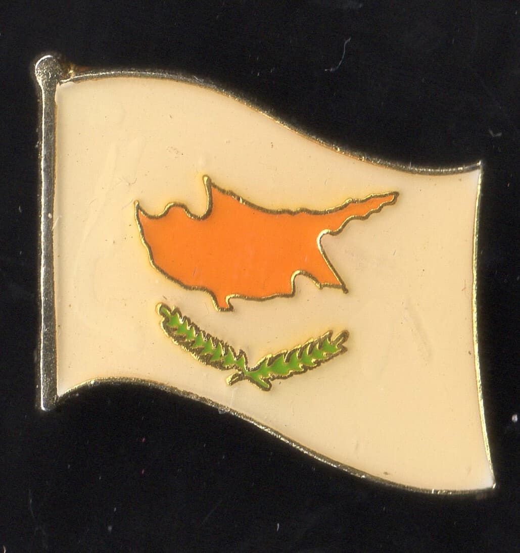 SOUVENIR FLAG PIN OF CYPRUS - Image 1