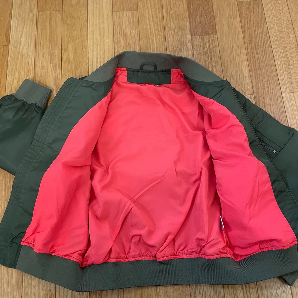 Nintendo Splatoon 3 SALMON RUN Jacket Size S 2023 Store Limited Official New thumbnail 3