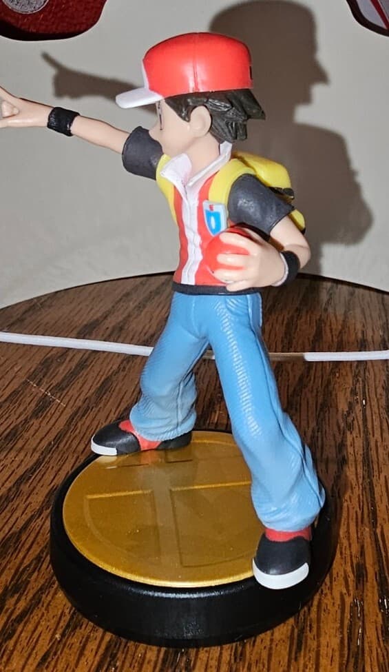 Pokemon Trainer Amiibo Super Smash Bros Switch Wii U 3DS  thumbnail 2