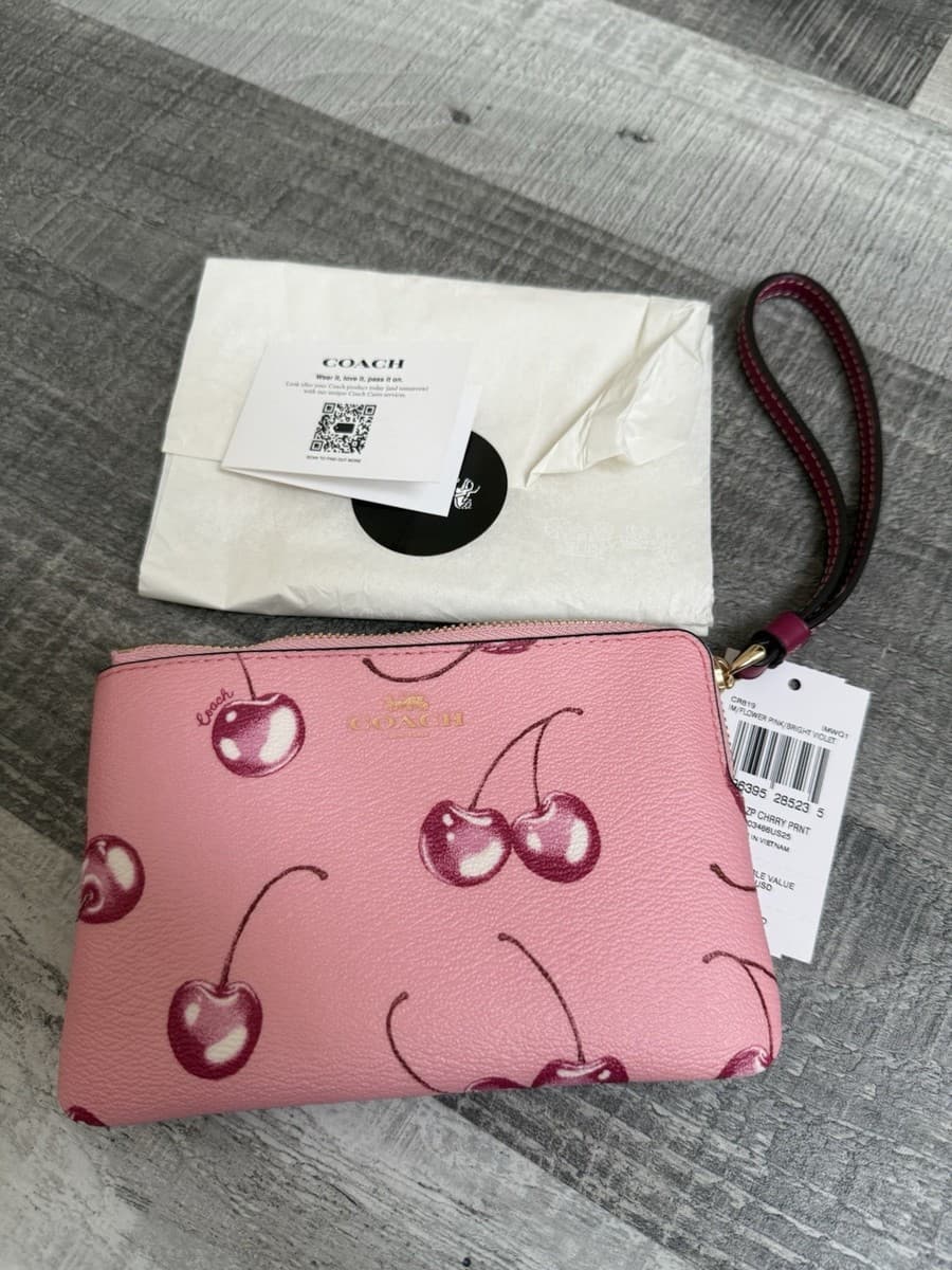 NWT COACH Corner Zip Wristlet With Cherry Print CR819 Brand New - Image 1