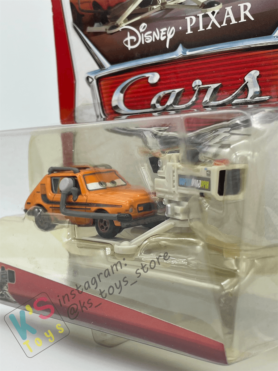 RARE DELUXE DISNEY PIXAR CARS &#034;GREM WITH CAMERA&#034; - LEMONS - BNIP thumbnail 3