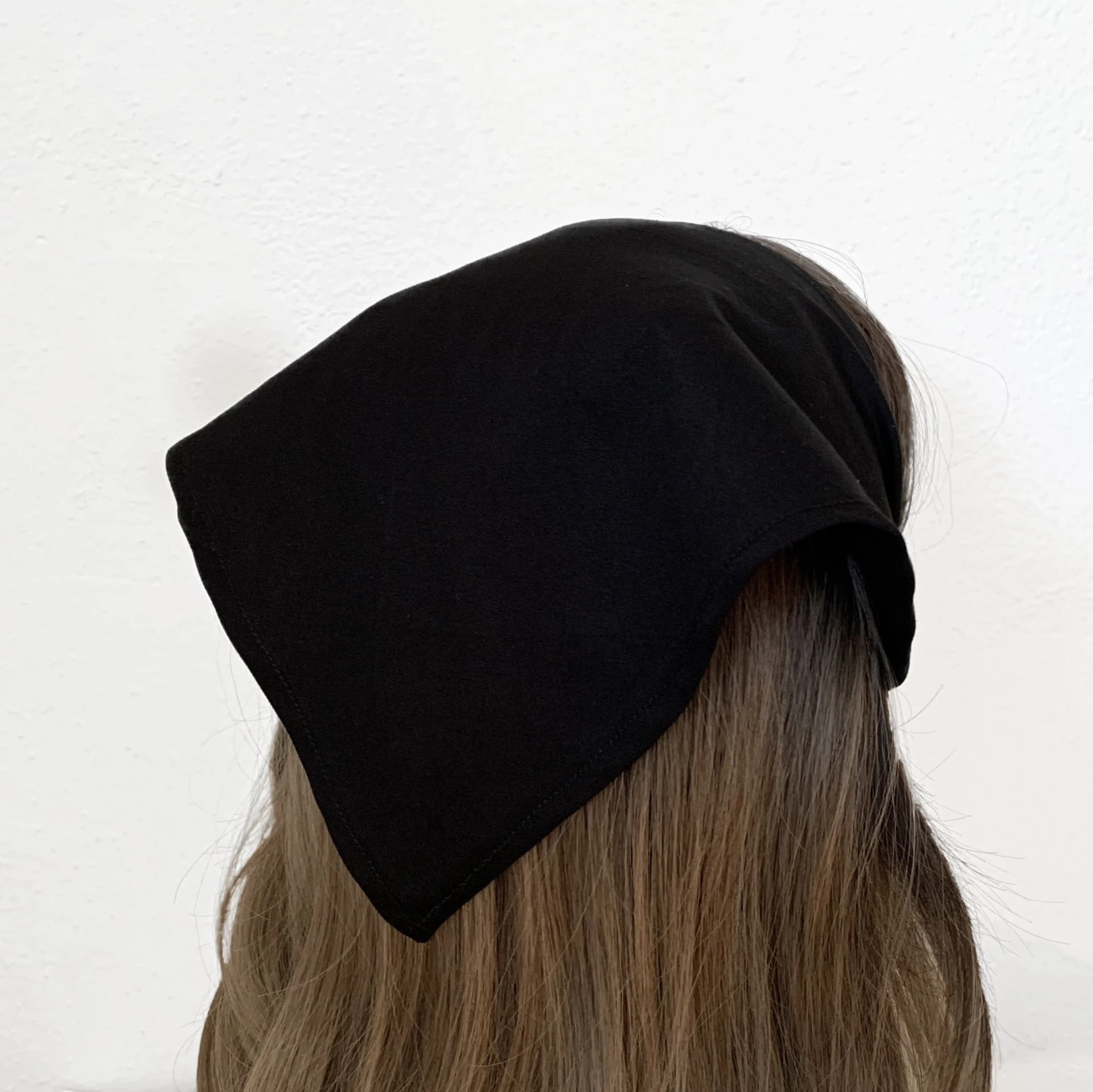 Black Cotton Triangle Head Scarf, Wrap Elastic Headband, Hair Bandana, Kercheif, Hair Scarf, Hair Wrap, Women's Hair Accessories - Image 1