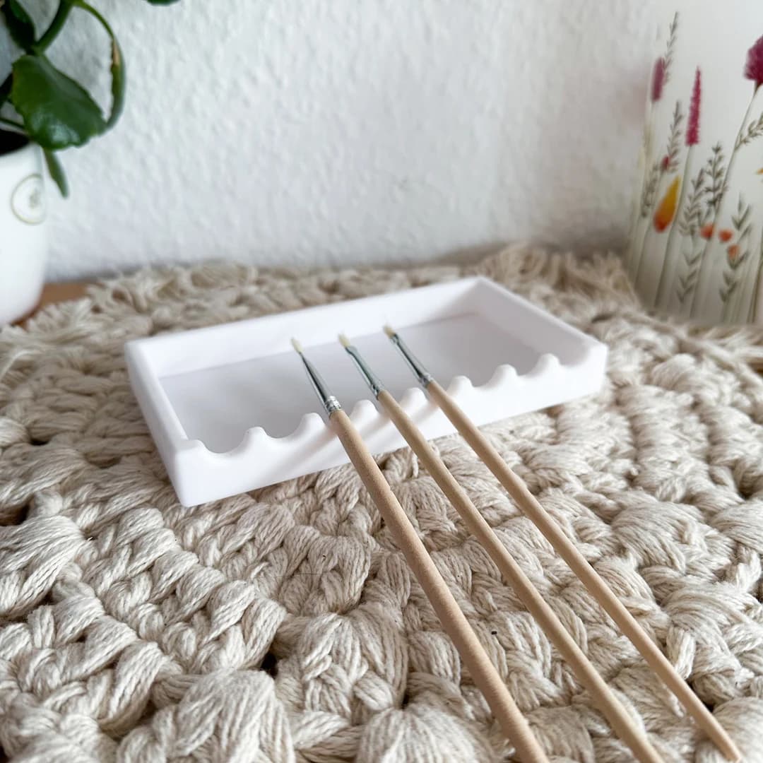 Brush Holder - Image 1