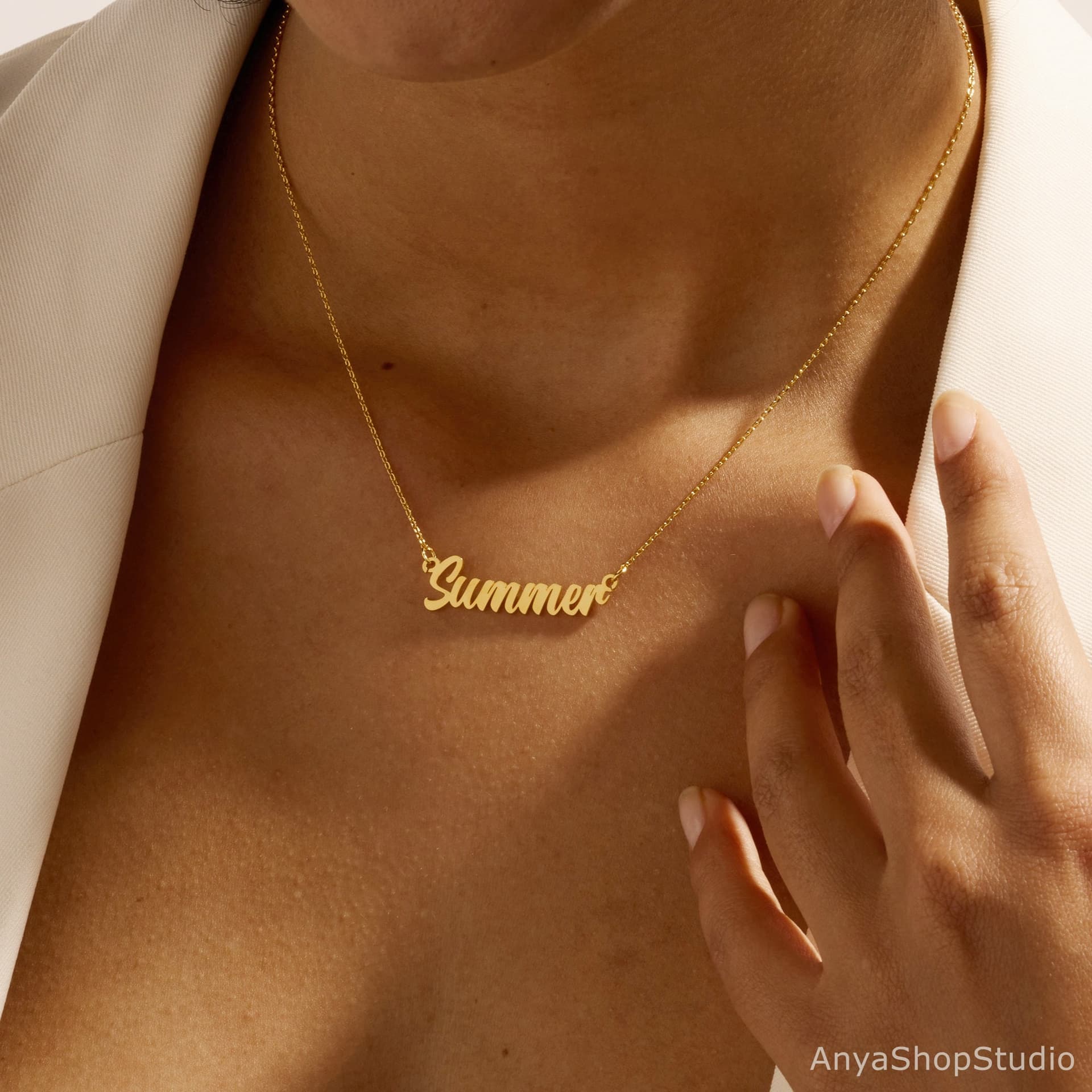 Collar con nombre personalizado, collar con nombre chapado en oro de 18 quilates, collar con nombre personalizado, regalo de cumpleaños para ella, regalo del día de la madre, regalo para mamá thumbnail 3