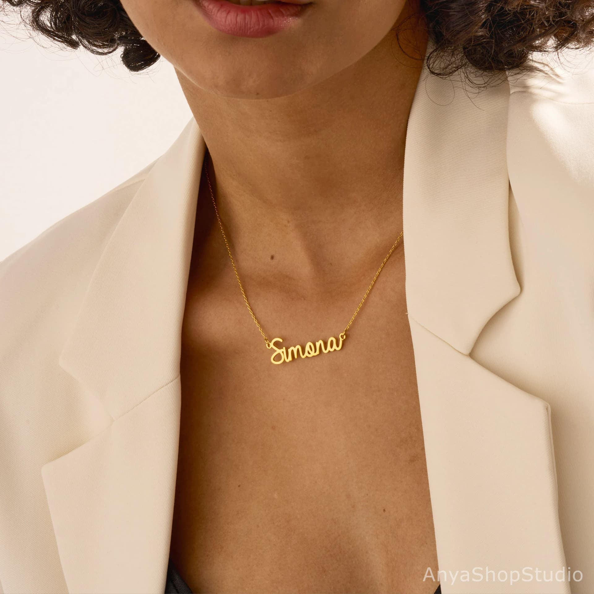 Collar con nombre personalizado, collar con nombre chapado en oro de 18 quilates, collar con nombre personalizado, regalo de cumpleaños para ella, regalo del día de la madre, regalo para mamá thumbnail 6