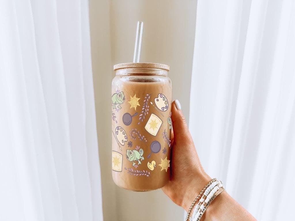 Gobelet en verre emmêlé, conception de lanterne Pascal Raiponce, gobelet à siroter, cadeau de collection 16 oz, marchandise de fan de cinéma princesse, cadeau d'anniversaire thumbnail 2