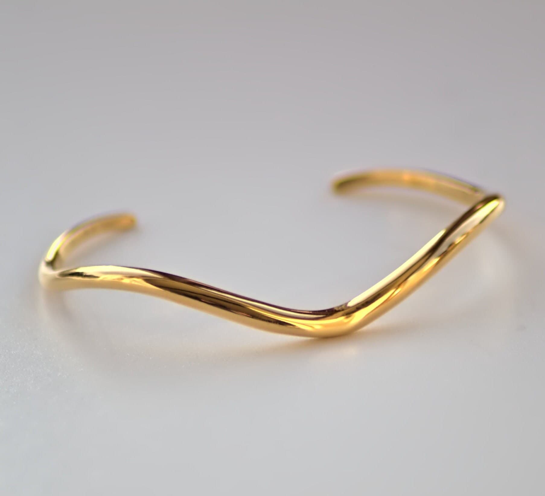 Wave Bangle Gold Twisted Cuff Bangle Bracelet Women  Gift For Her 18k PVD Gold Plated Wavy Tarnish Free  Minimalist Style