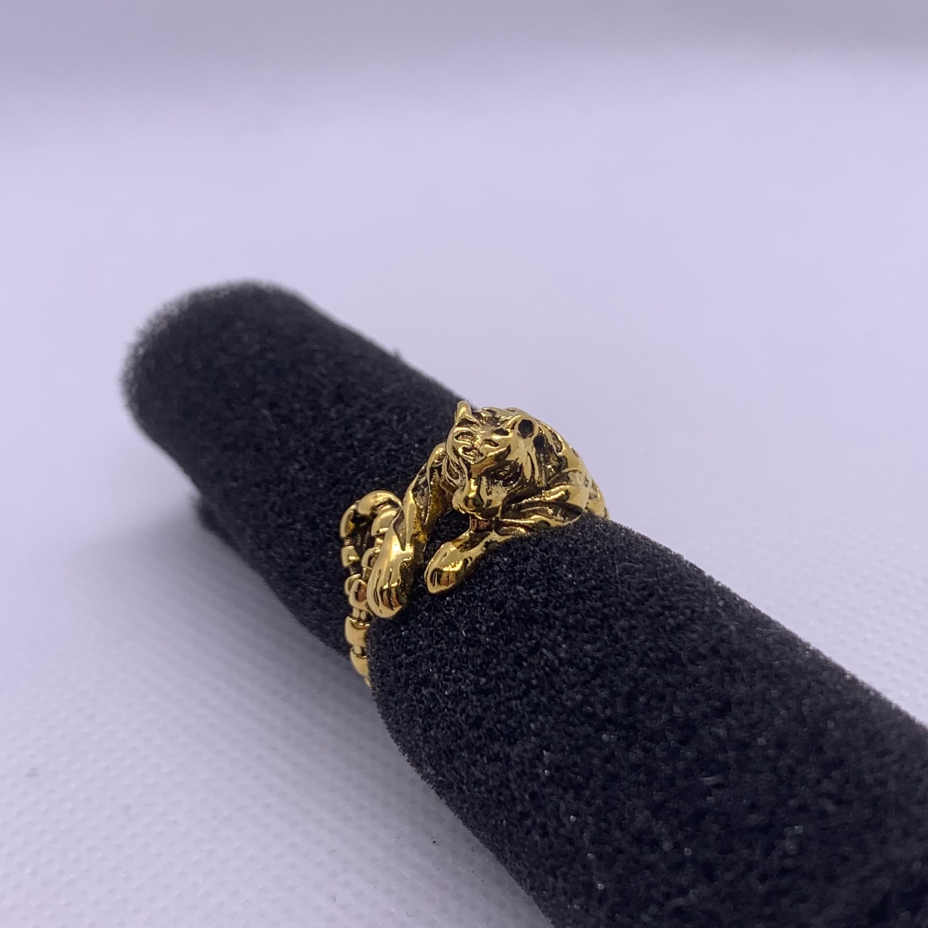 Gold-colored tiger ring, Tiger ring, Open ring, Yellow gold ring, Adjustable ring, Animal-shaped ring