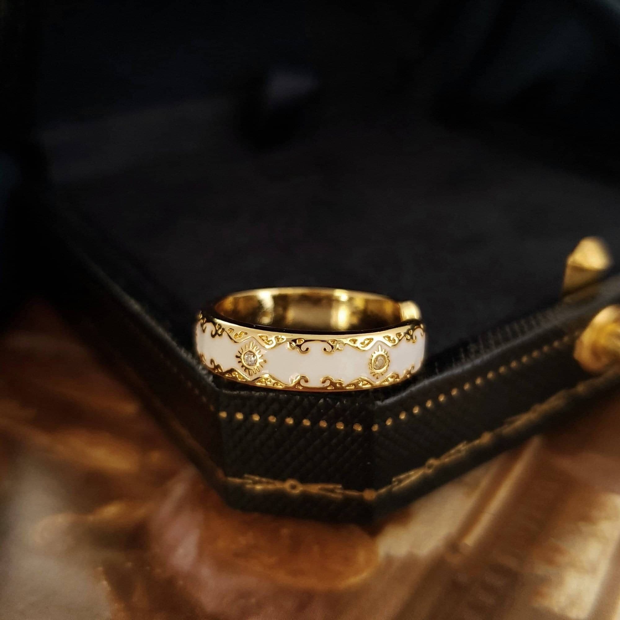 Vintage Ivory White Enamel Ring, Delicate Antique Hand Painted Pattern Heirloom Ring, Adjustable Diamond Handmade Gold Ring Royal Jewelry