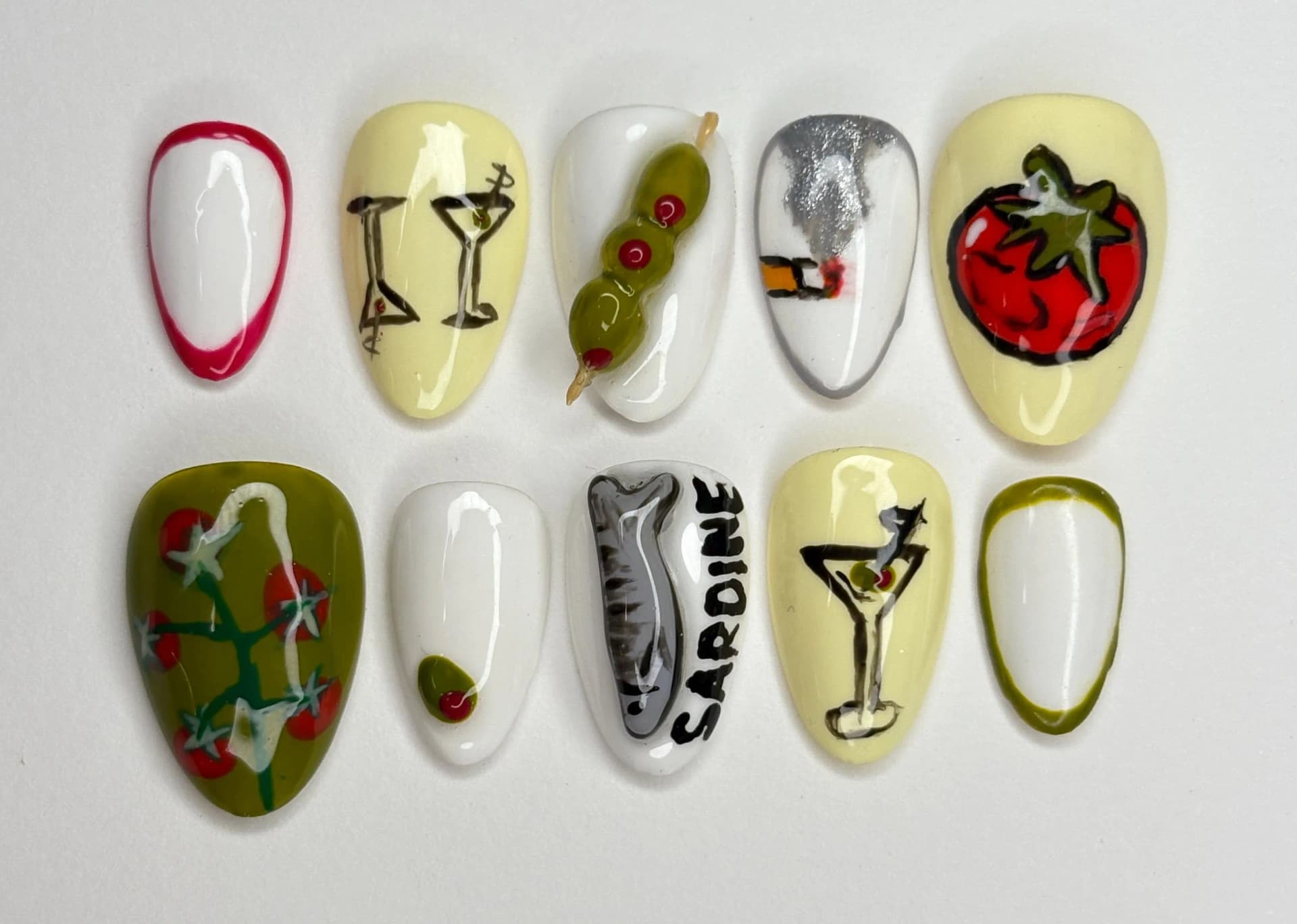 Martini/Olive mediterranean summer nails - Image 1
