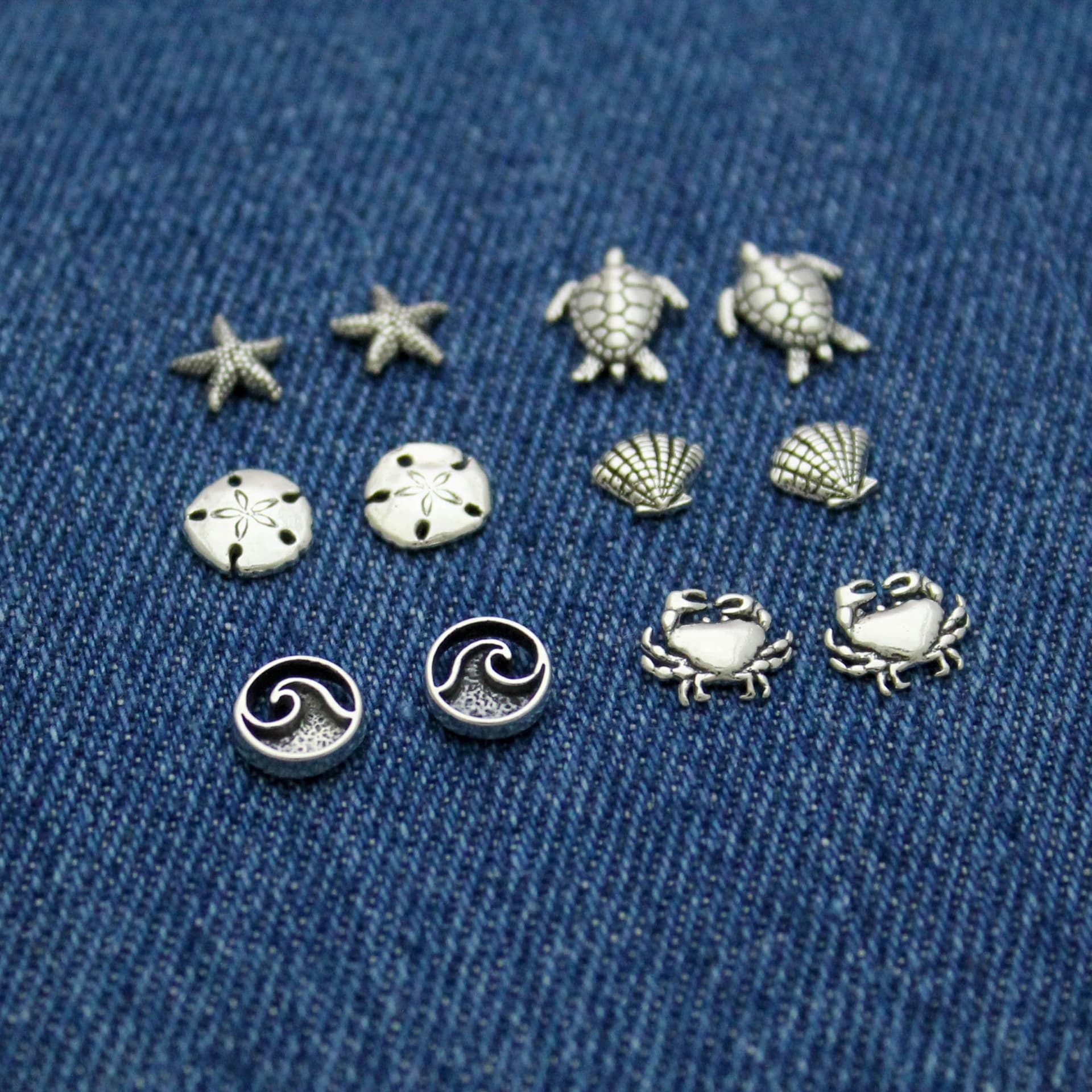 Any Earrings - Image 1